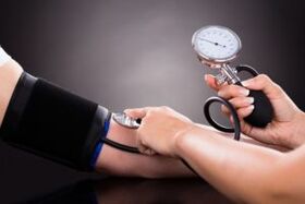 normalizácia krvného tlaku pri odvykaní od fajčenia